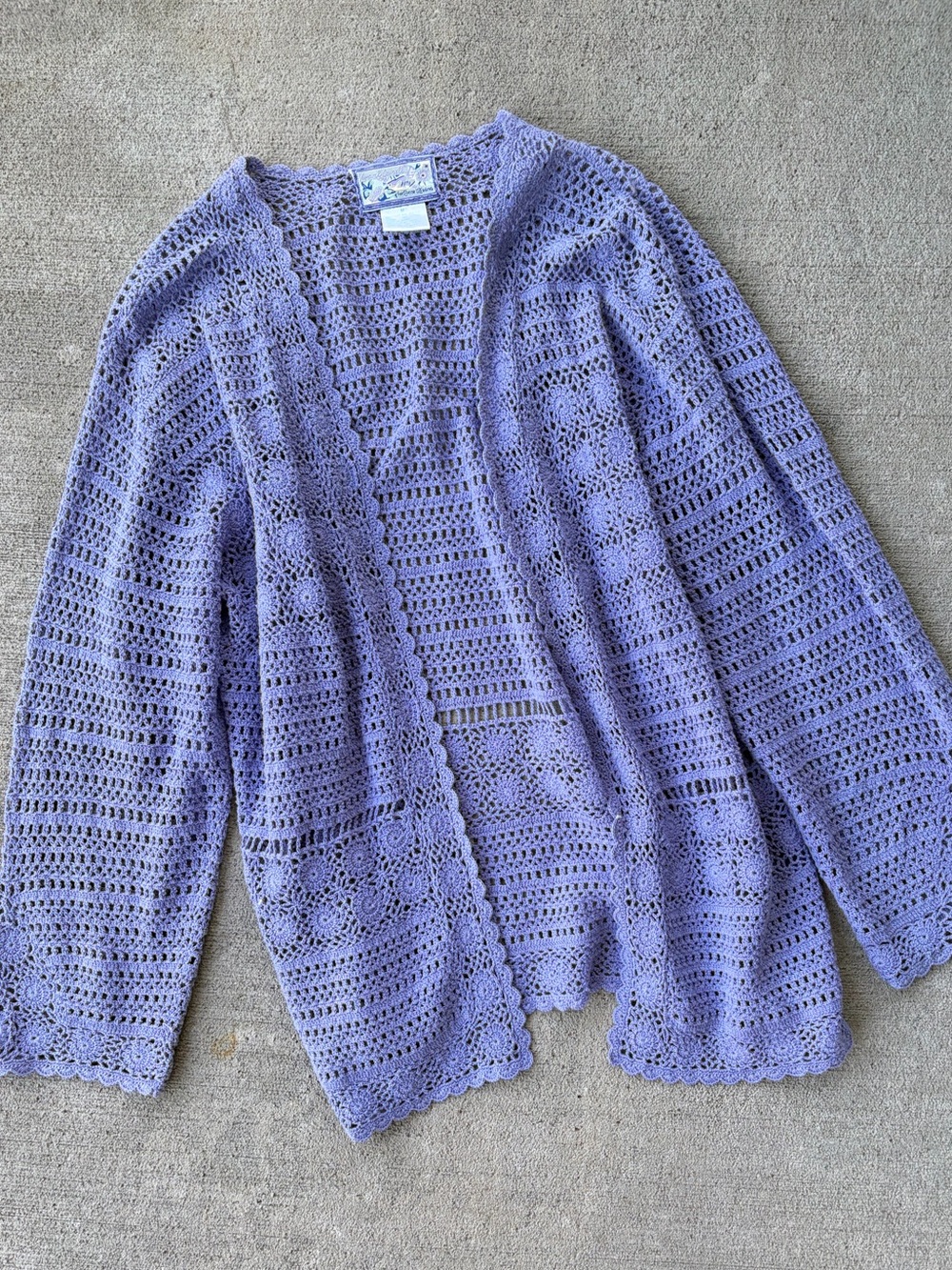 Vintage 90s April Cornell purple floral knit crochet long sleeve sweater top